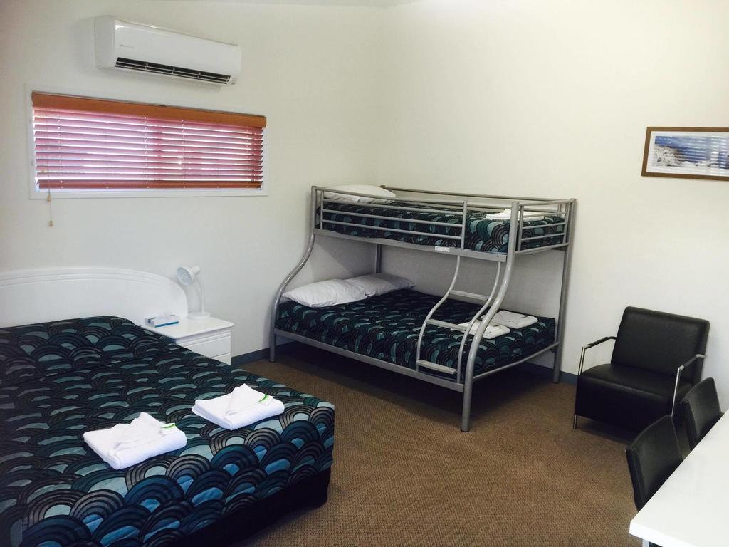 Springsure Overlander Motel Kültér fotó